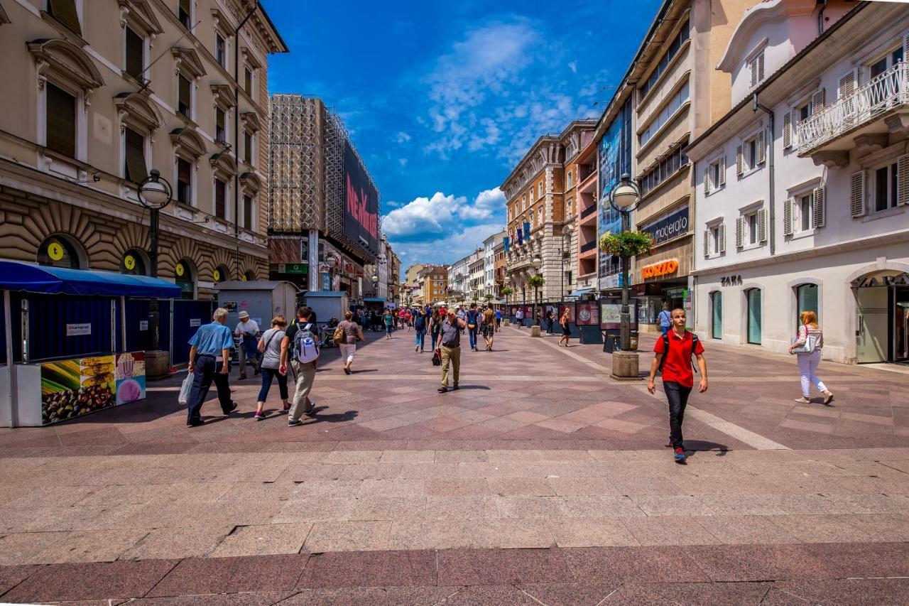 Galerija Apartamento Rijeka Exterior foto